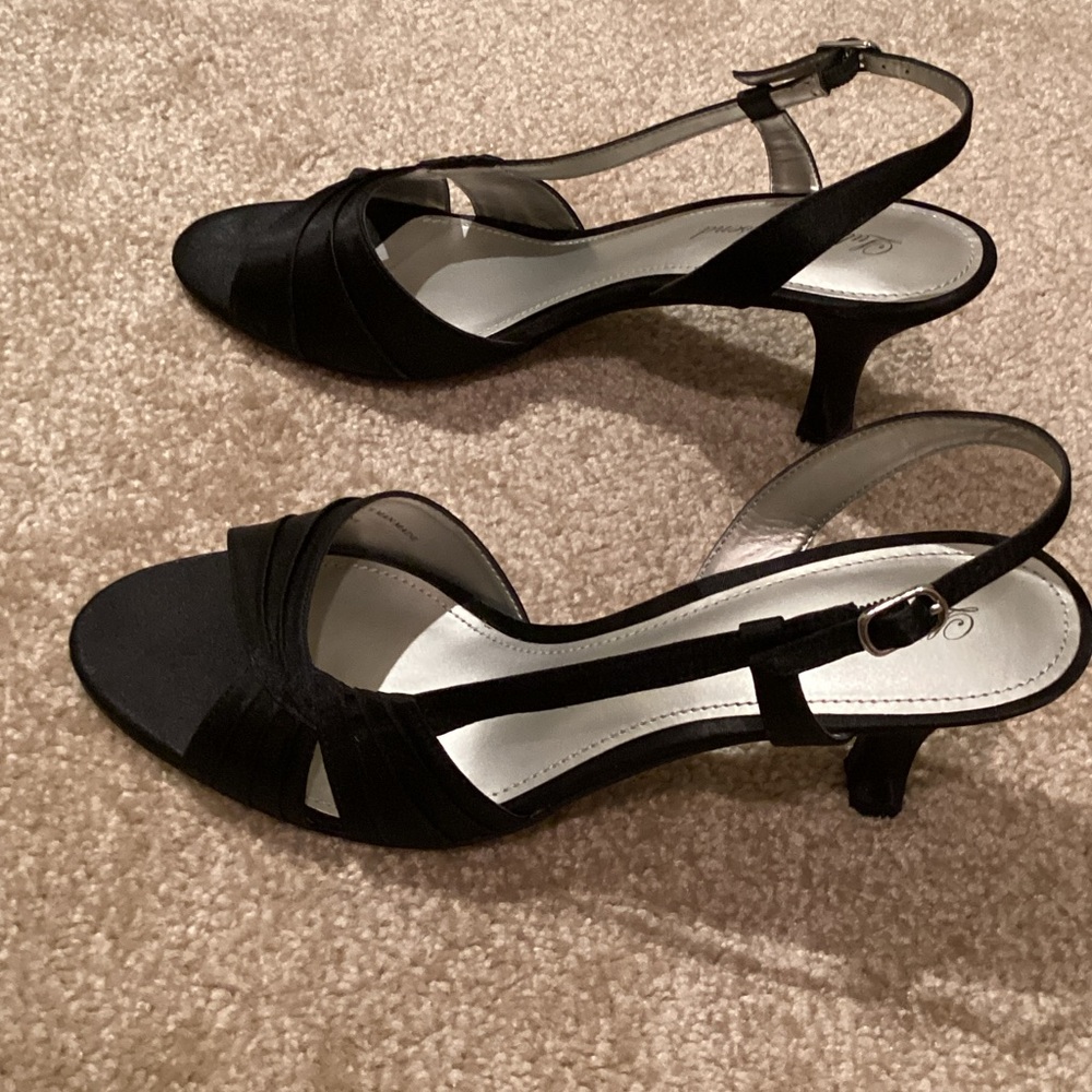 Elegant Black heels